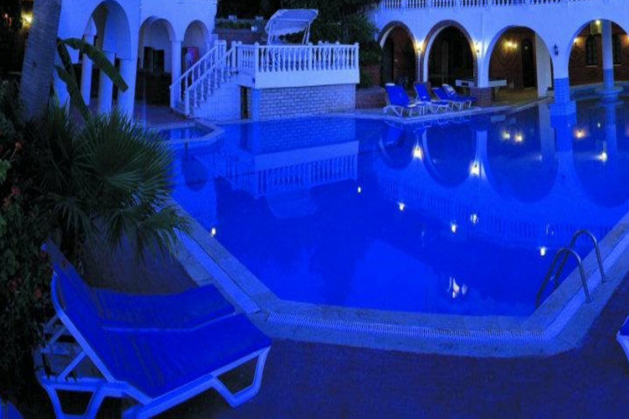 Altinsaray Hotel Kusadası Exterior foto